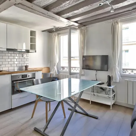 Appartement Studio Near Notre-dame De Cathedral