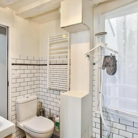 Studio Near Notre-dame De Cathedral Appartement *