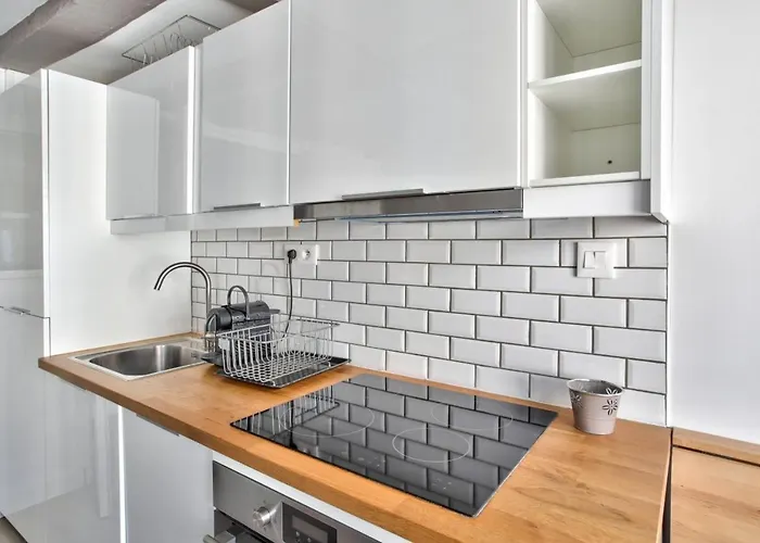 Studio Near Notre-dame De Cathedral 아파트