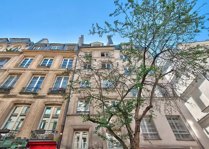 Studio Near Notre-dame De Cathedral Appartement *